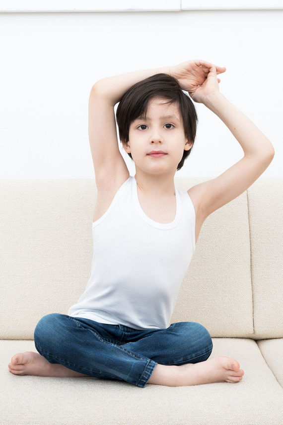 Tomi mellény fiúknak, széles váll olasz divat - fehér