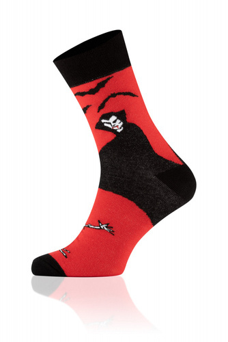 S146D Drakula hosszú zokni olasz divat - fekete/piros/fehér