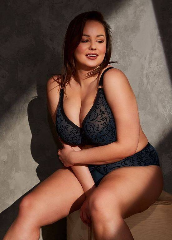 BS 1213 Adaline Maxi félig párnázott melltartó (félig puha)Gaia-türkiz színű