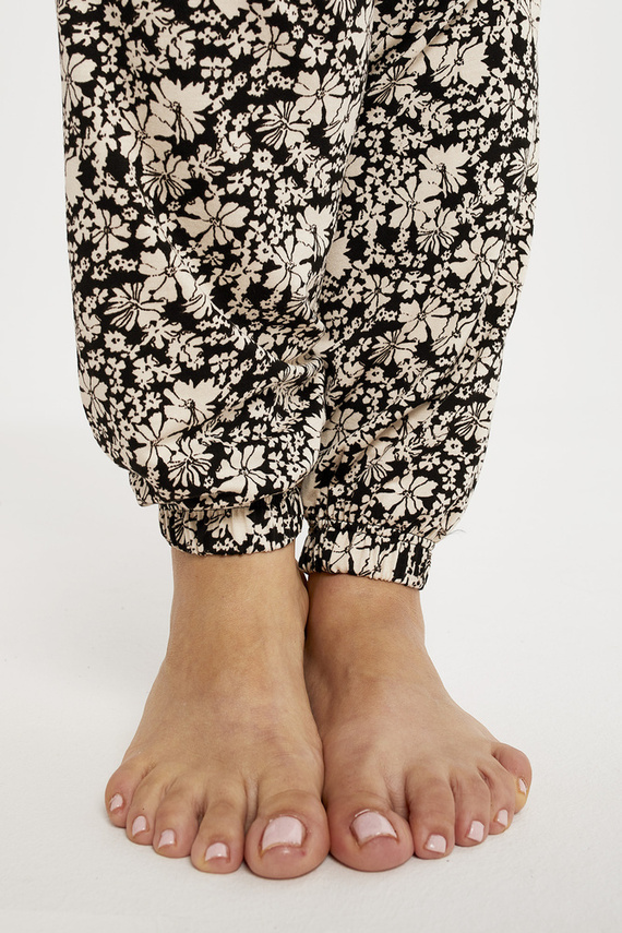 Guyana női pizsama hosszú ujjú, hosszú nadrágos olasz divat - fekete/print