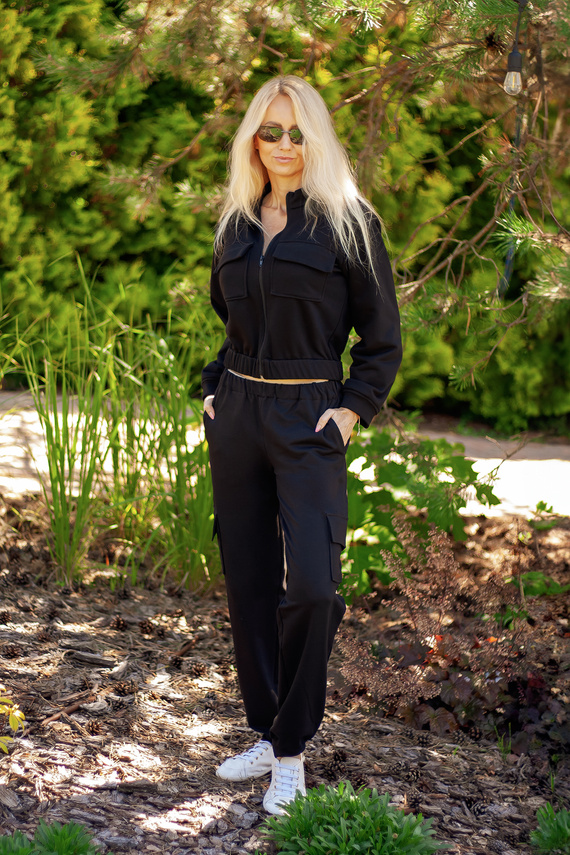 Mili Mirale női tréningruha pamutból, kényelmes szett zsebekkel - lengyel gyártmány - fekete