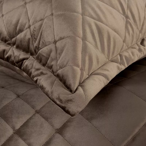 Ria 6 Velúr dekoratív ágytakaró Eurofirany barna