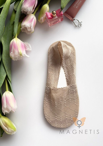 Magnetis GC-251144 női balerina zokni csipkéből szilikonnal – láthatatlan zokni champagne