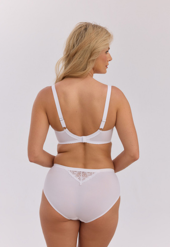 Gaia Kiara BS051 soft melltartó fehér – stabil hímzett melltartó nagyobb mellre