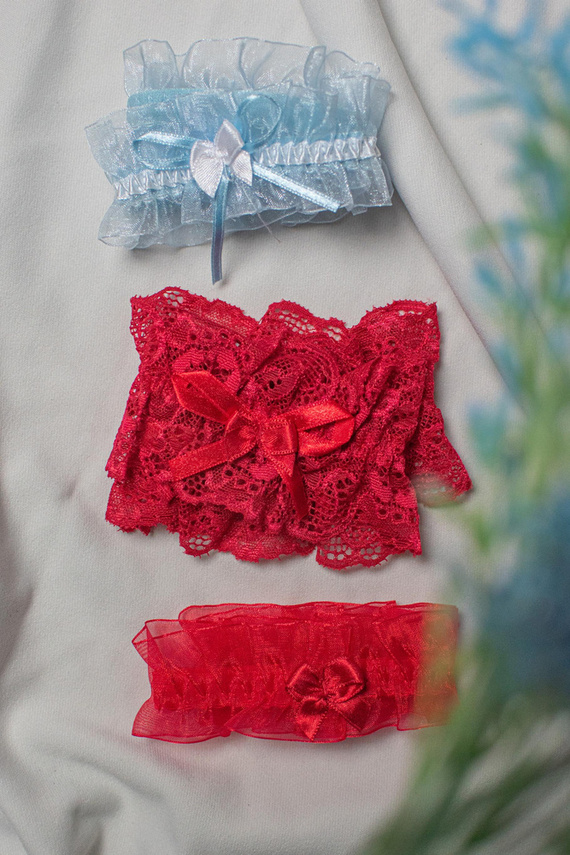 221 De Lafense sifon harisnyakötő - piros