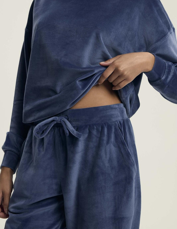 43722 Delanie Női Henderson hosszú ujjú, hosszú ujjú és nadrágos, tengerészkék bársony pizsama