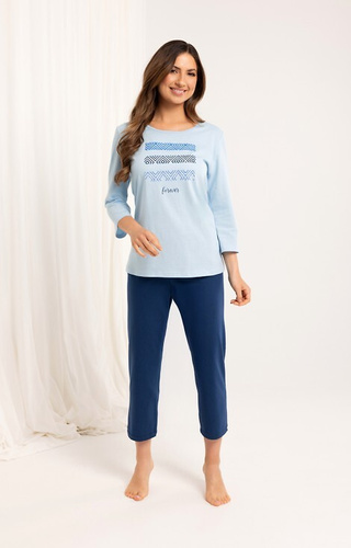 709 Női pamut pizsama kék színben - 3/4 ujjú, 3/4 nadrág, színes nyomtatással