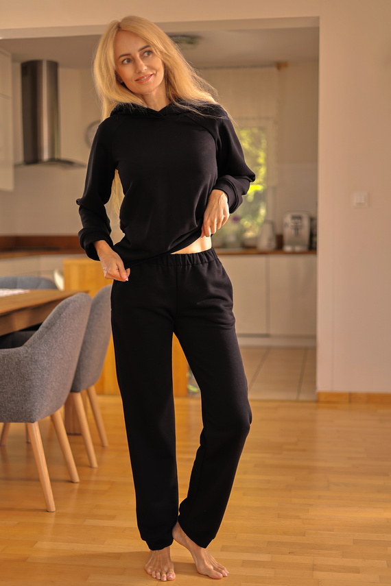 Brav női tréningruha Mirale | Kényelmes pamut szett | Lengyel gyártmány - fekete