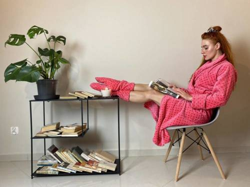 548 Melanie Női hosszú köntös Forex - málna