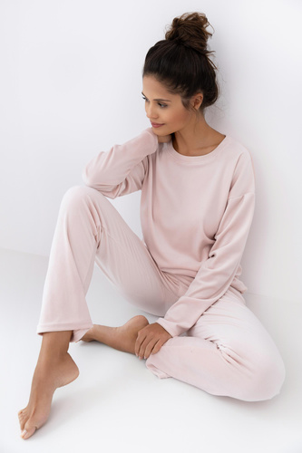 Harmony Velour pizsama Homewear Sensis - lengyel gyártmány, hosszú ujjú és nadrágos pizsama