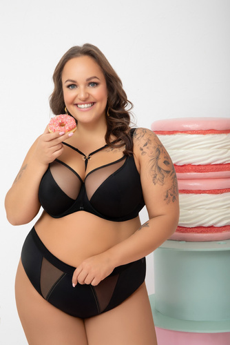 Női bugyi F002 Lilu Gorsenia fekete - magas derékrész, hímzés, kényelem, kényelem