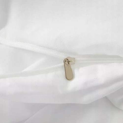 Cuty Christmas mikroszálas karácsonyi ágynemű Spod Igły i Nitki - fehér, 3D applikált zöld karácsonyfával, cipzárral zárható