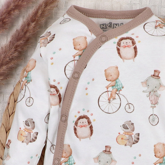 ABN-5581 Circus bébi borítékos bodysuit by Nini - 100% organikus pamut, nikkelmentes kötőelemek, Lengyelországban készült