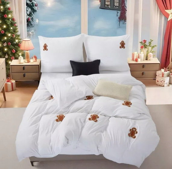 Cuty mézeskalács karácsonyi ágynemű mikroszálas Spod Igły i Nitki - fehér, 3D mézeskalács applikációkkal, cipzáras záródással