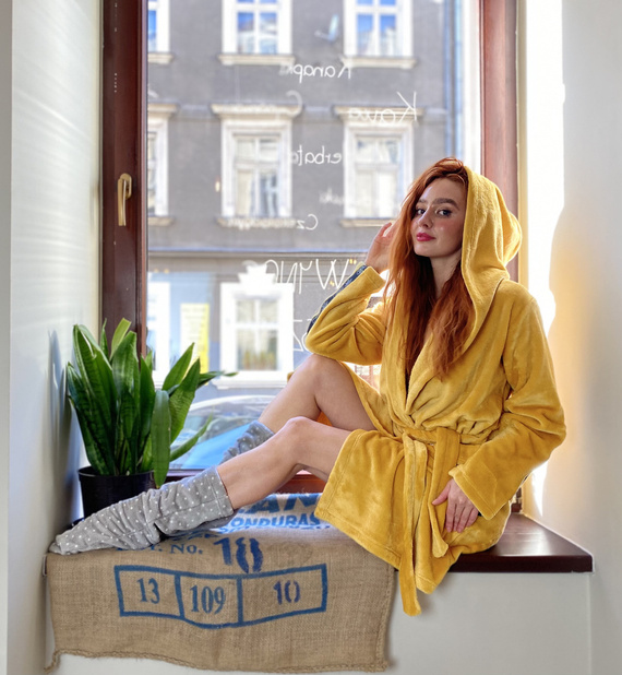 626 Abigail Női rövid női köntös Forex - méz