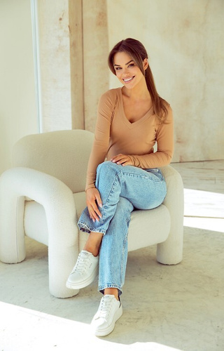 Eleonor Eldar Active bézs női blúz bordázott viszkózból, hosszú ujjú, hosszú ujjú