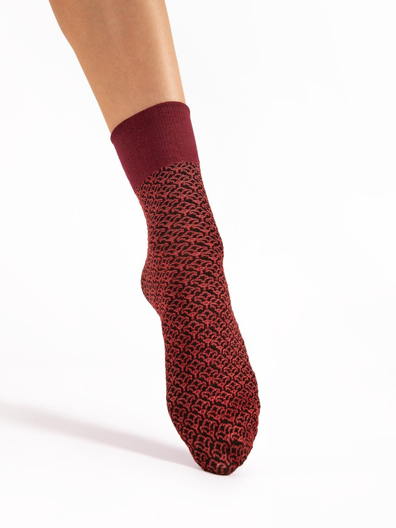 Zokni Fiore G 1179 Reina 40 den piros - mintás, mikroszálas