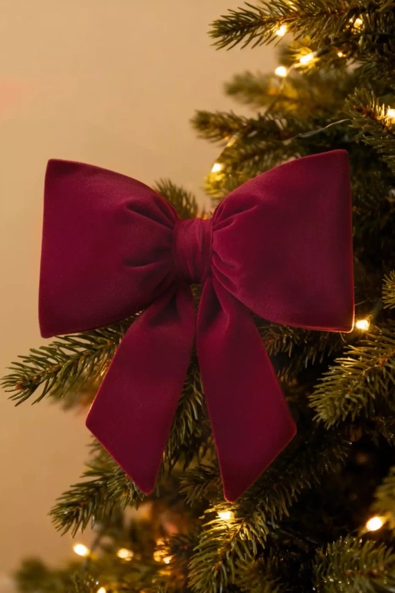 Karácsonyi Cocard párna Spod Igły i Nitki - bordó bársony párna, Öko-Tex tanúsítvánnyal