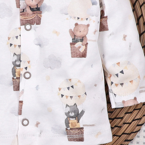 ABN-5540 Nini's Happy Animals organikus pamut bodysuit - nikkelmentes nyomógombok, biztonságos és kényelmes a baba számára