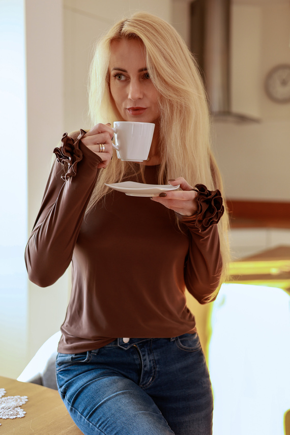 Nessy Mirale mikroszálas felső – női felső díszrózsával