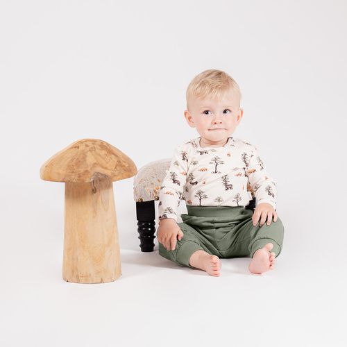 218138 Yogi Bear Nicol baba blúz - pamut, hosszú ujjú, erdei minta