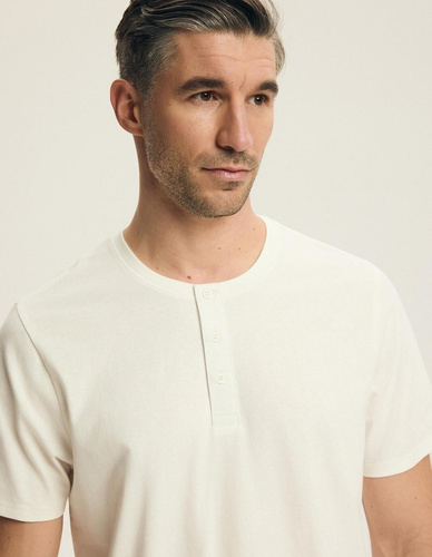 Henderson 43454 Nigri férfi pizsama krém – 100% pamut, nyári