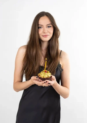 Rut szatén szlip hosszú fekete Dkaren | elegáns pánt nélküli éjszakai szlip